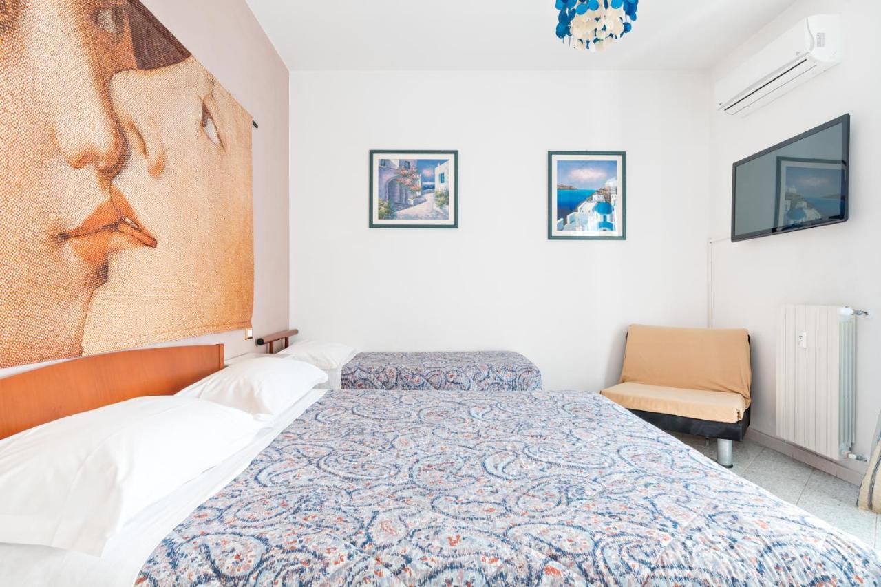 Lia Rooms 2 Специя Екстериор снимка